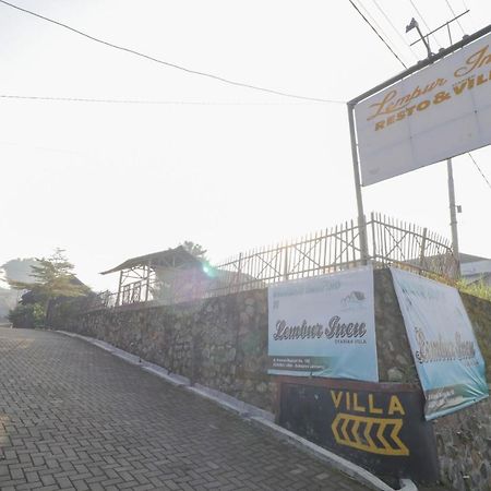 Lembur Incu Syariah Villa&Resto Lembang Bagian luar foto