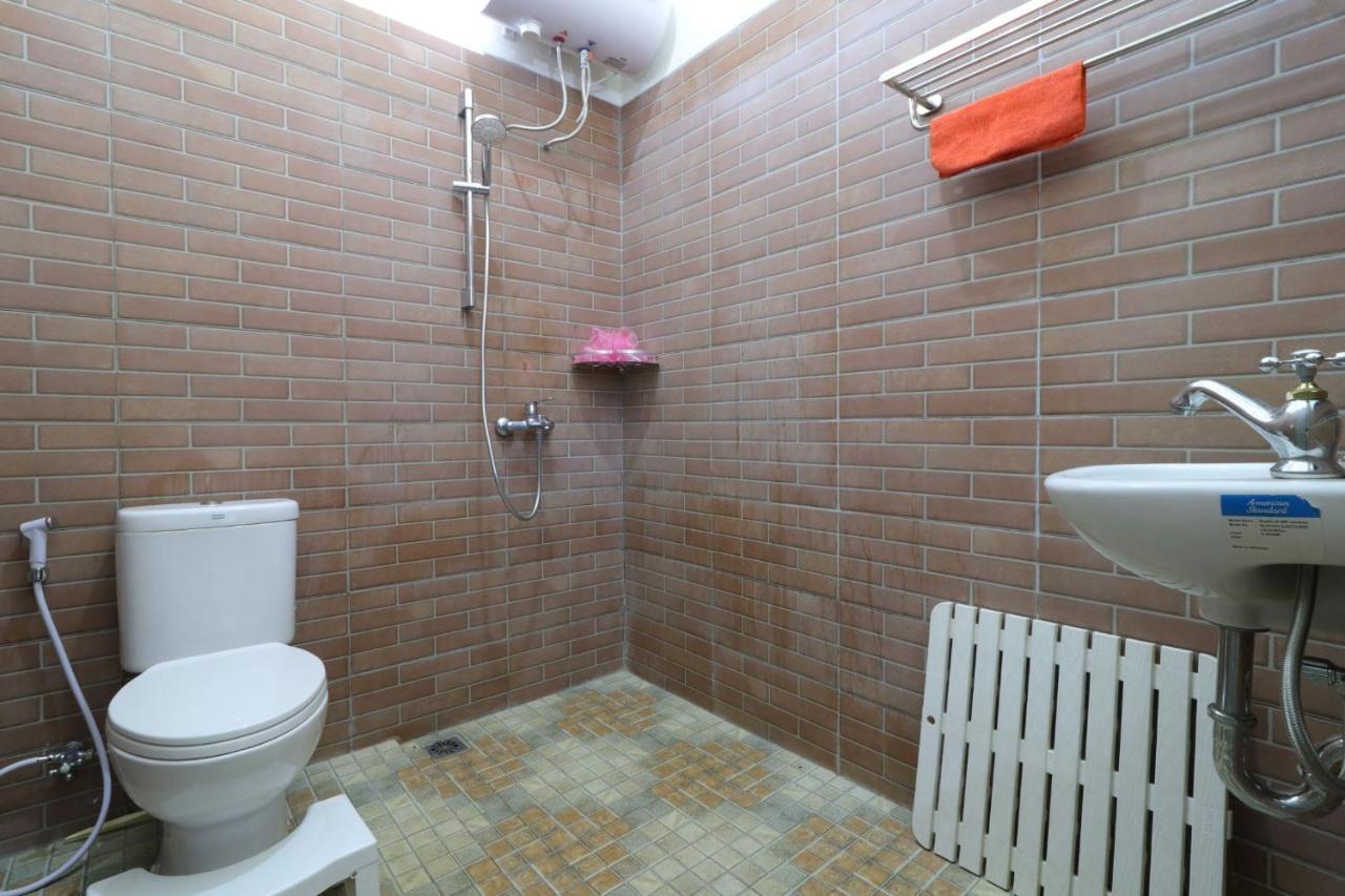 Lembur Incu Syariah Villa&Resto Lembang Bagian luar foto